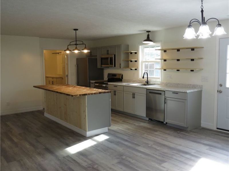 1487 Hillcrest Drive , Atwater, OH 44201 Photo 10