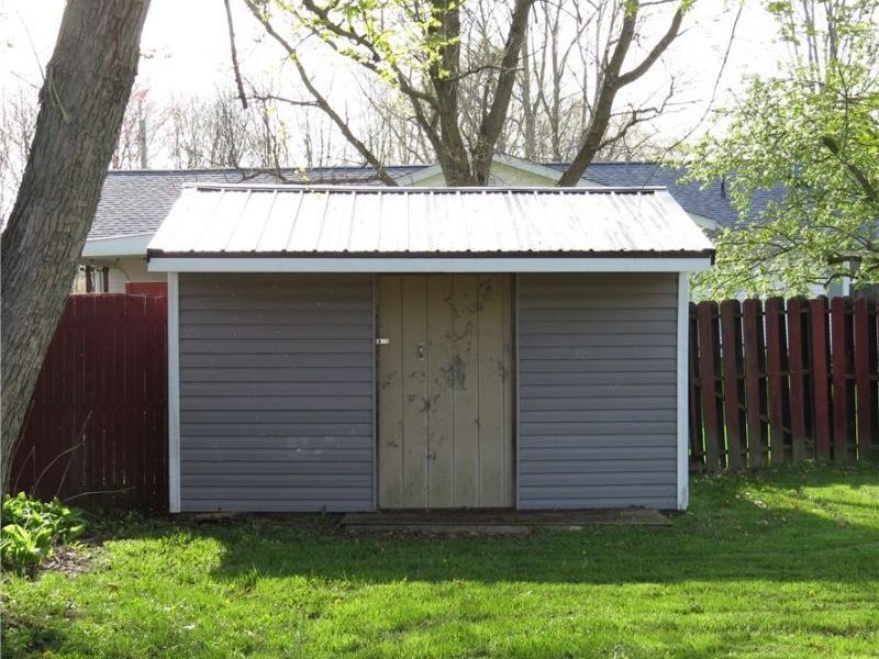 1487 Hillcrest Drive , Atwater, OH 44201 Photo 4