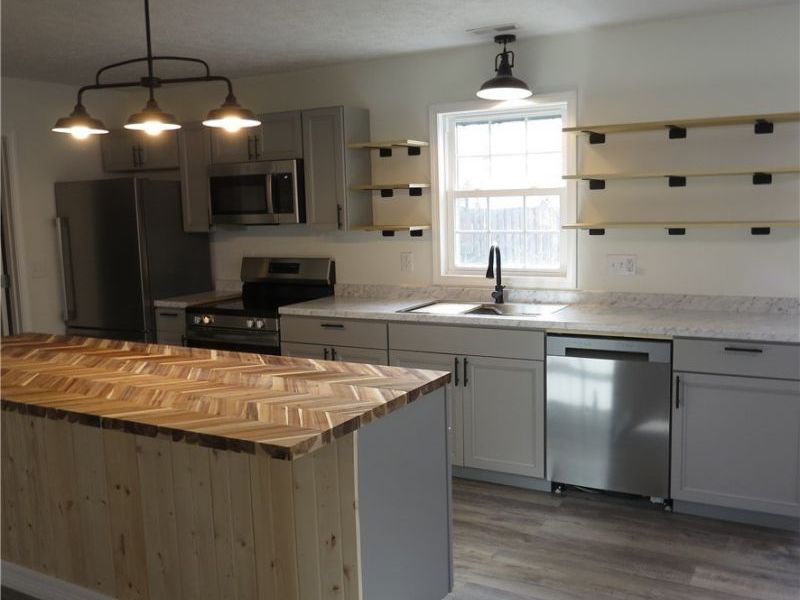 1487 Hillcrest Drive , Atwater, OH 44201 Photo 6