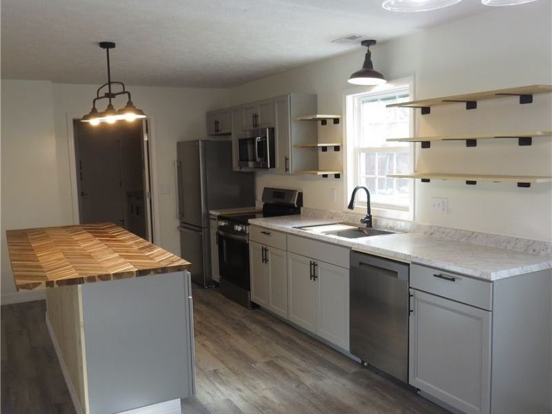 1487 Hillcrest Drive , Atwater, OH 44201 Photo 8