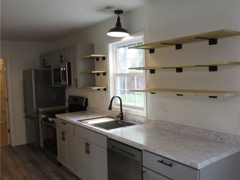 1487 Hillcrest Drive , Atwater, OH 44201 Photo 9