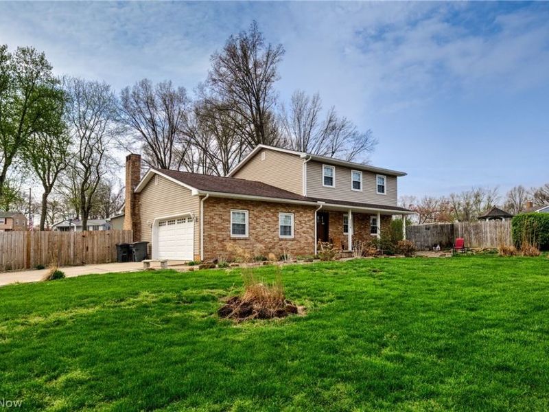 2204 Southeast Boulevard , Salem, OH 44460 Photo 2