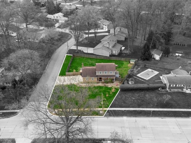 2204 Southeast Boulevard , Salem, OH 44460 Photo 4