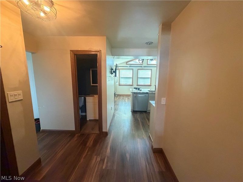 2204 Southeast Boulevard , Salem, OH 44460 Photo 8