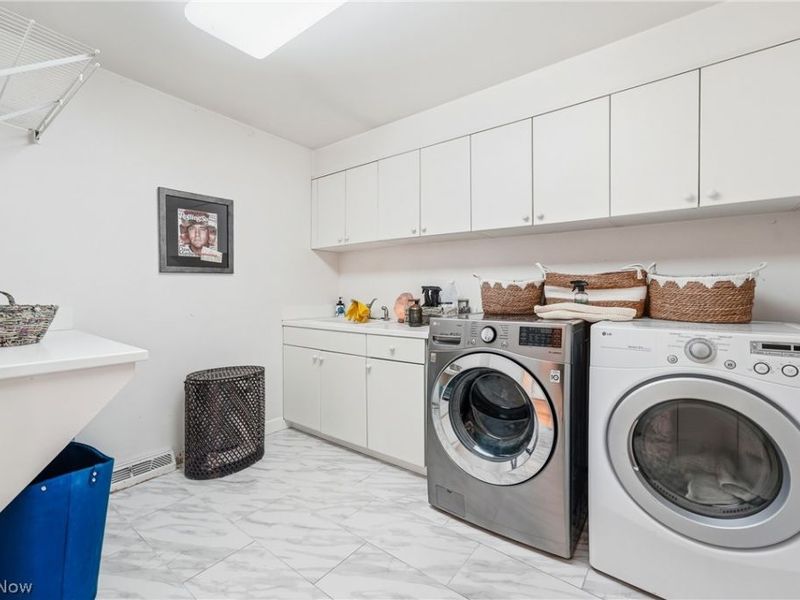 5700 Clingan Road, Struthers, OH 44471 Photo 36