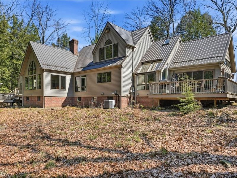 5700 Clingan Road, Struthers, OH 44471 Photo 42