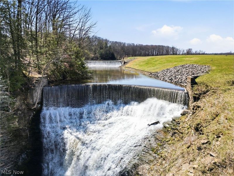 5700 Clingan Road, Struthers, OH 44471 Photo 49