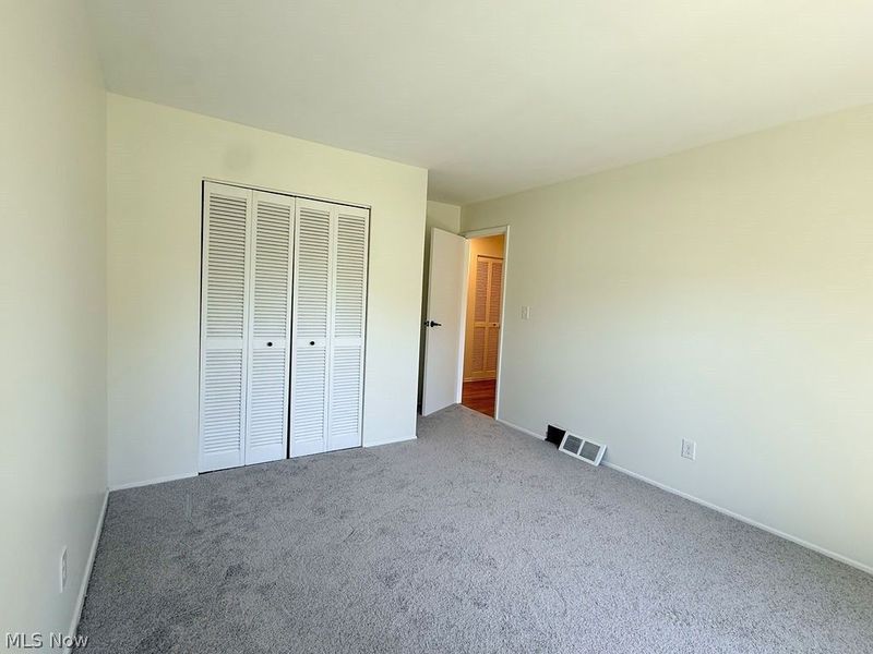 3887 Greenmont , Warren, OH 44484 Photo 15