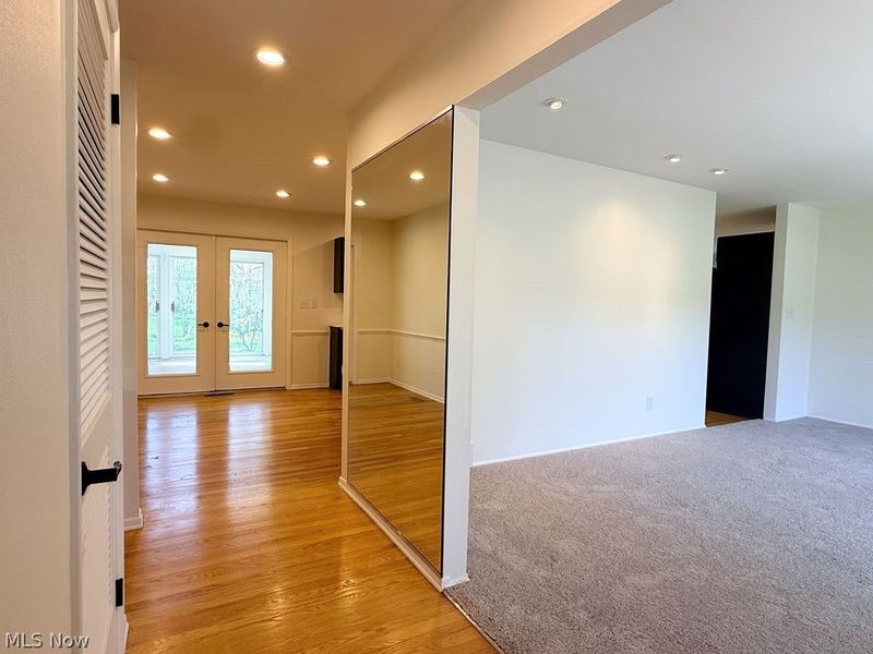 3887 Greenmont , Warren, OH 44484 Photo 8