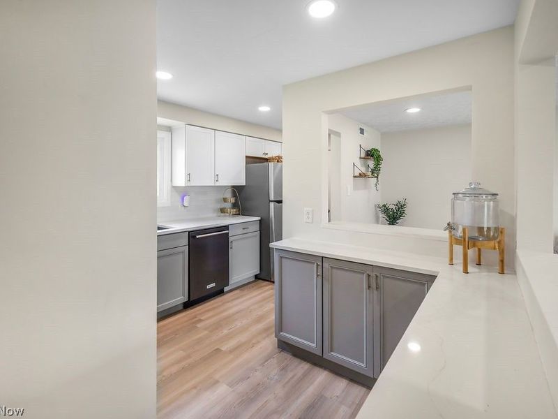 3071 Scott Street, Cuyahoga Falls, OH 44223 Photo 11