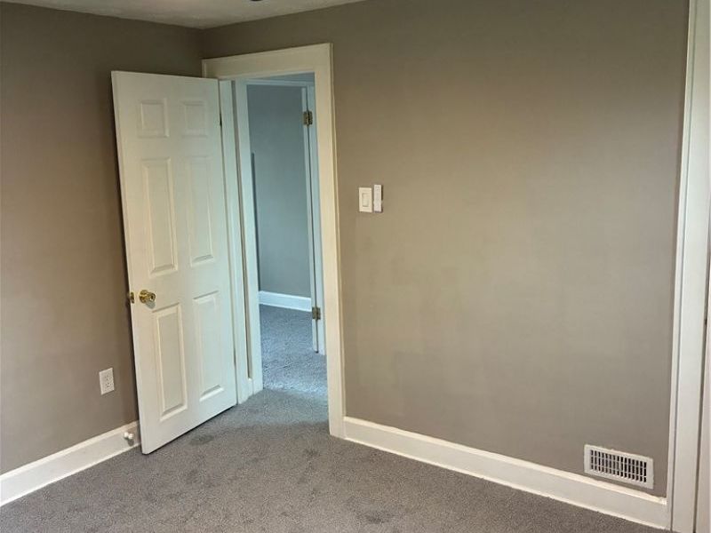 18 Youtz Avenue, Akron, OH 44301 Photo 14
