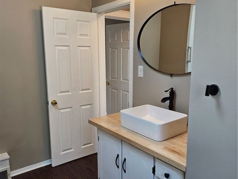 18 Youtz Avenue , Akron, OH 44301 Photo 16