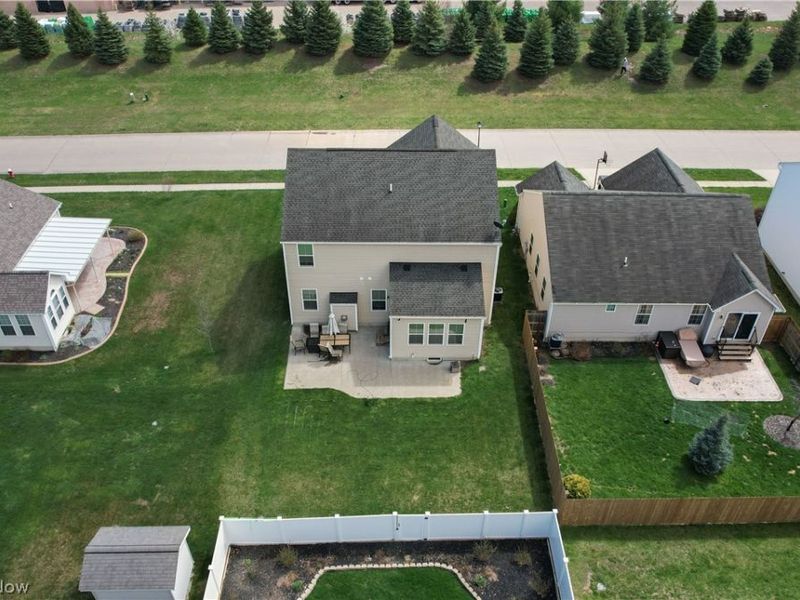 6138 E Meadow Farm Lane , Lorain, OH 44053 Photo 12