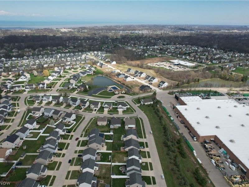 6138 E Meadow Farm Lane , Lorain, OH 44053 Photo 16