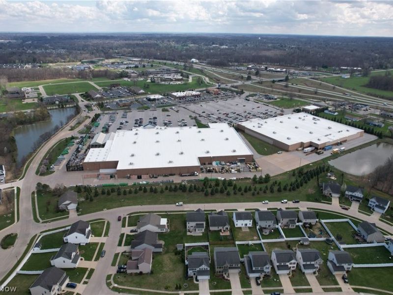 6138 E Meadow Farm Lane , Lorain, OH 44053 Photo 17