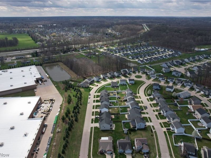 6138 E Meadow Farm Lane , Lorain, OH 44053 Photo 18