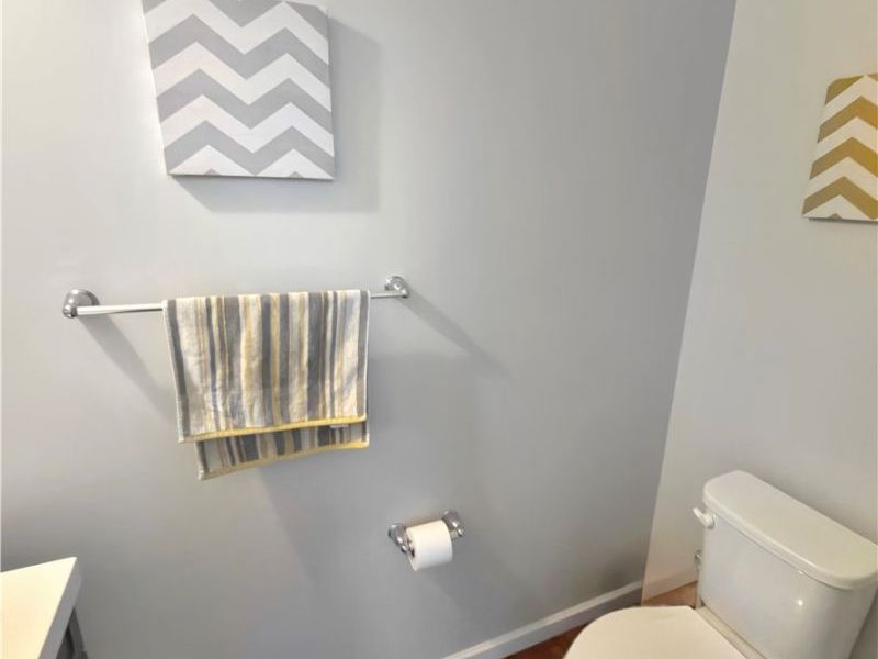 6138 E Meadow Farm Lane , Lorain, OH 44053 Photo 36