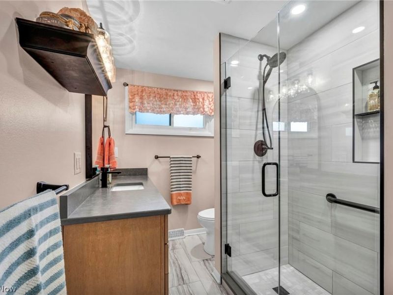 2333 Maylo Path, Green, OH 44312 Photo 18