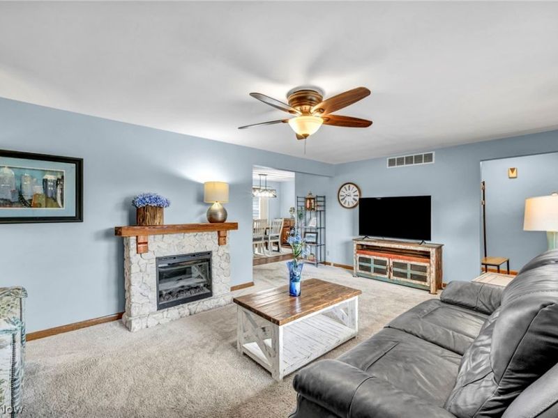 2333 Maylo Path, Green, OH 44312 Photo 7