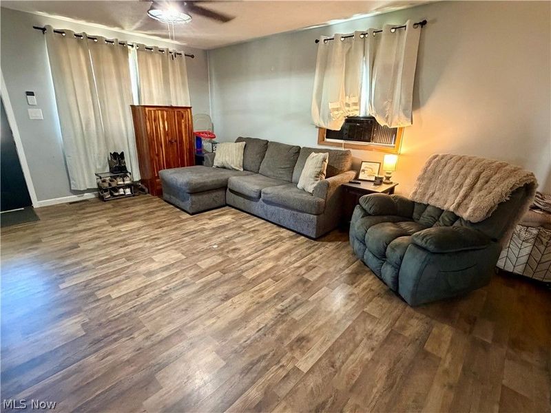 982 Greenwood Avenue , Zanesville, OH 43701 Photo 4