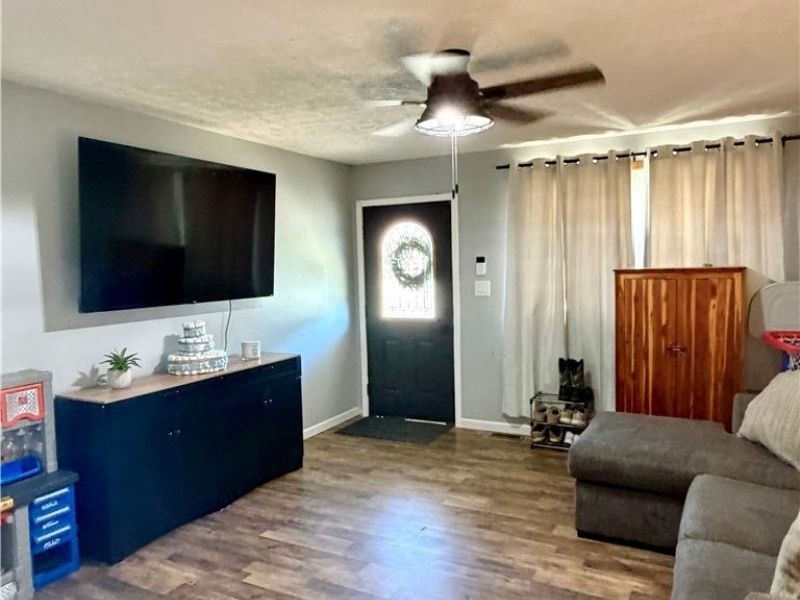 982 Greenwood Avenue , Zanesville, OH 43701 Photo 5