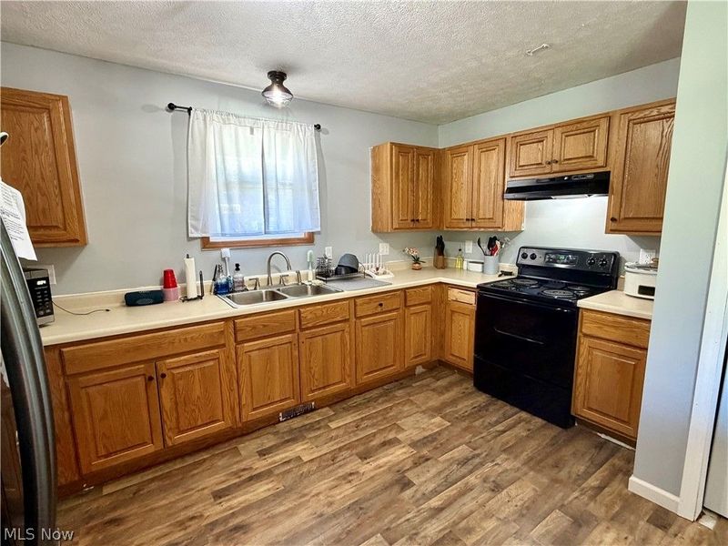 982 Greenwood Avenue , Zanesville, OH 43701 Photo 8