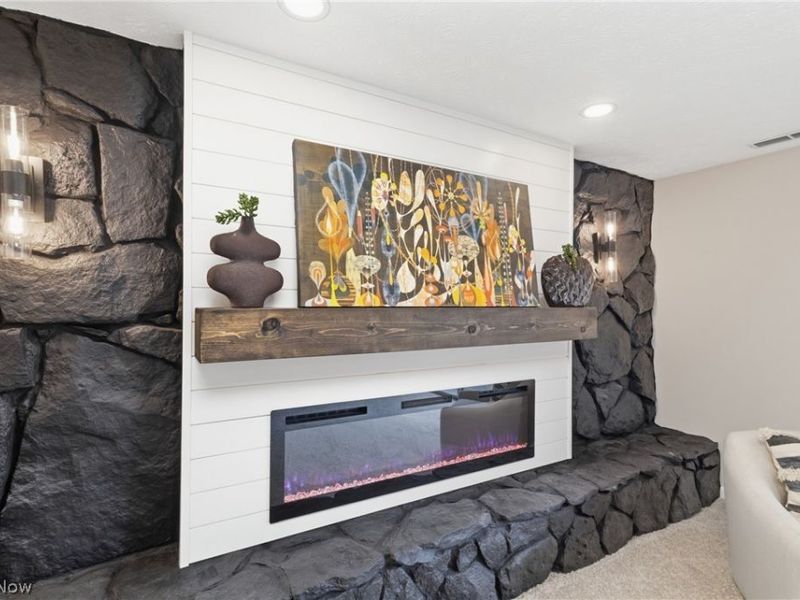 8621 Morrilton Cir NW , North Canton, OH 44720 Photo 12