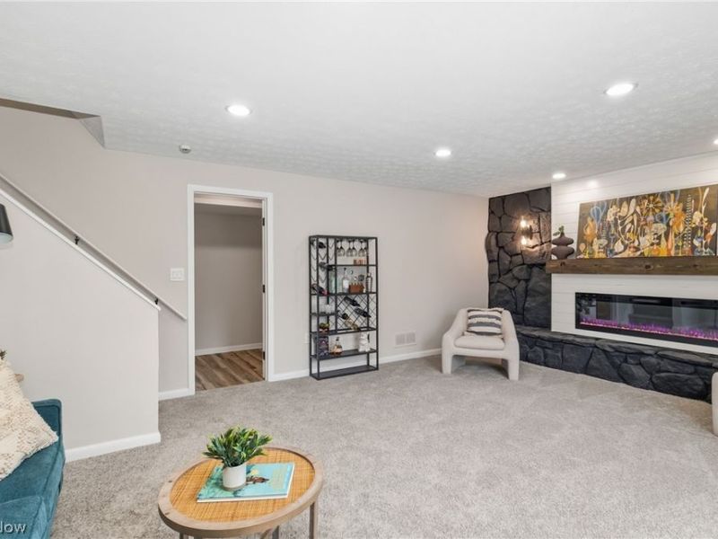 8621 Morrilton Cir NW , North Canton, OH 44720 Photo 14