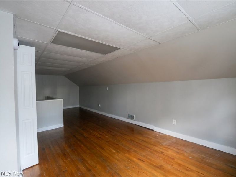 50 Glacier Avenue , Youngstown, OH 44509 Photo 12