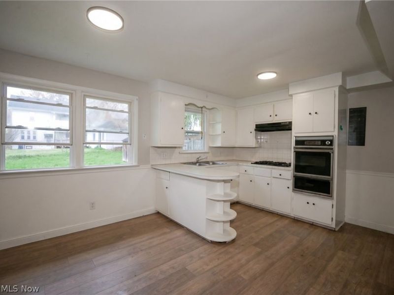 50 Glacier Avenue , Youngstown, OH 44509 Photo 5