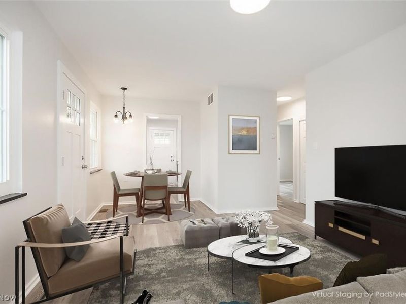 199 E 235th Street , Euclid, OH 44123 Photo 6