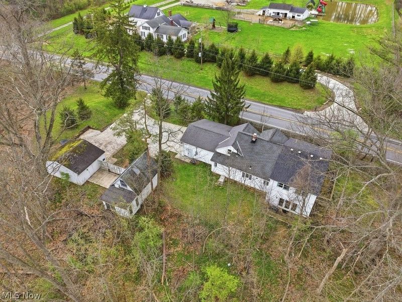 7981 Kinsman Road, Novelty, OH 44072 Photo 2