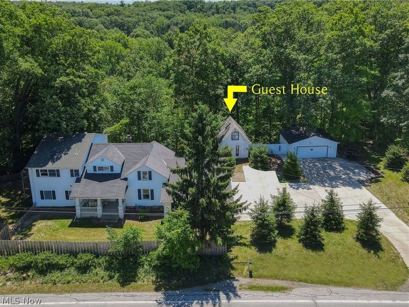 7981 Kinsman Road , Novelty, OH 44072 Photo 3