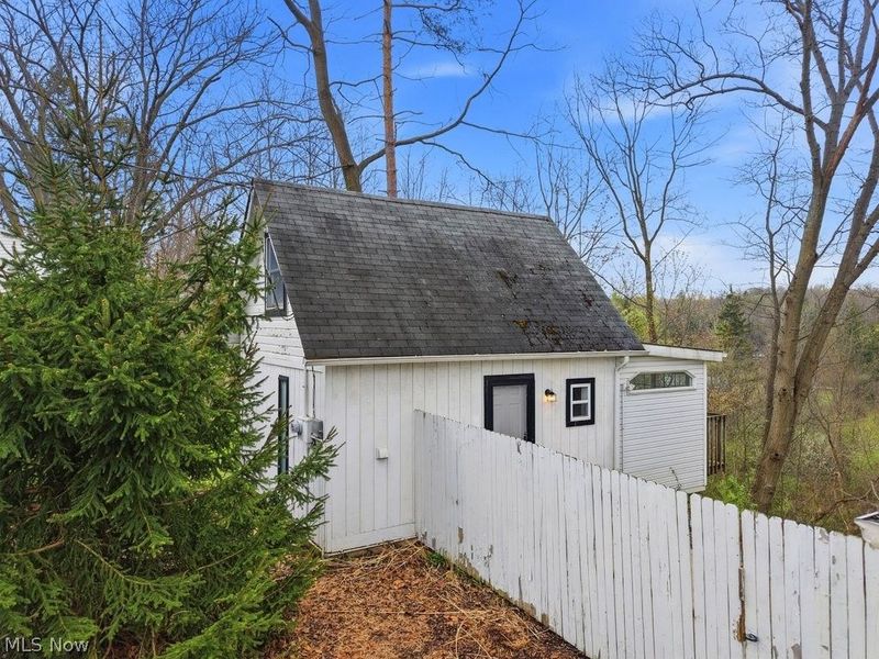 7981 Kinsman Road , Novelty, OH 44072 Photo 31