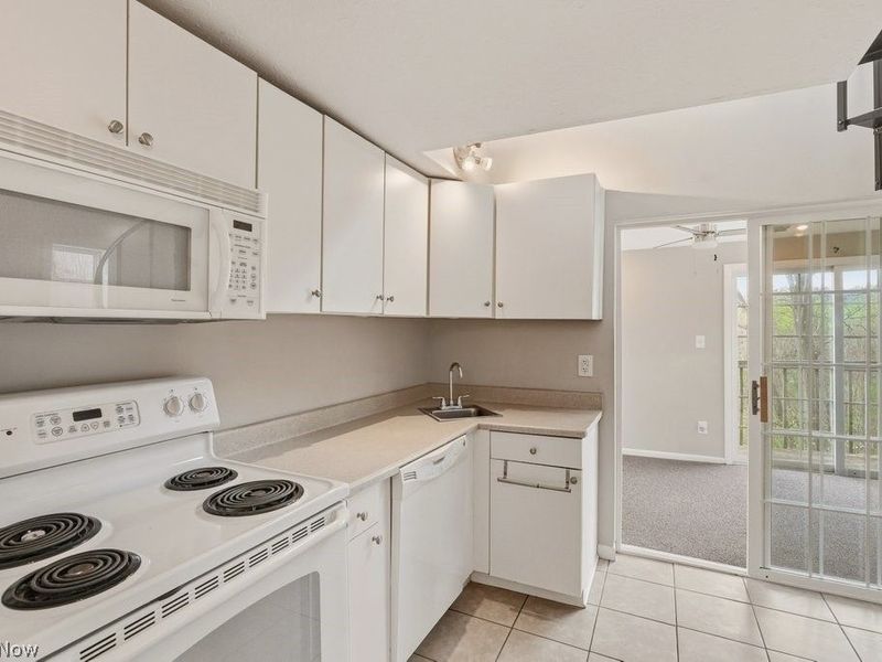 7981 Kinsman Road , Novelty, OH 44072 Photo 36