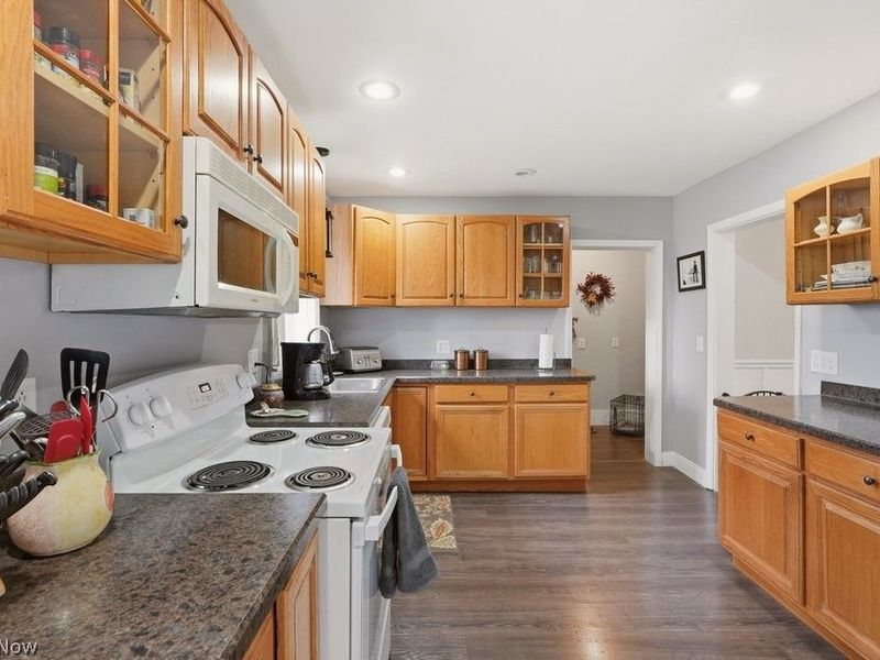 7981 Kinsman Road , Novelty, OH 44072 Photo 4