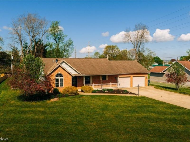 21735 Star Lite Drive , West Lafayette, OH 43845 Photo 2