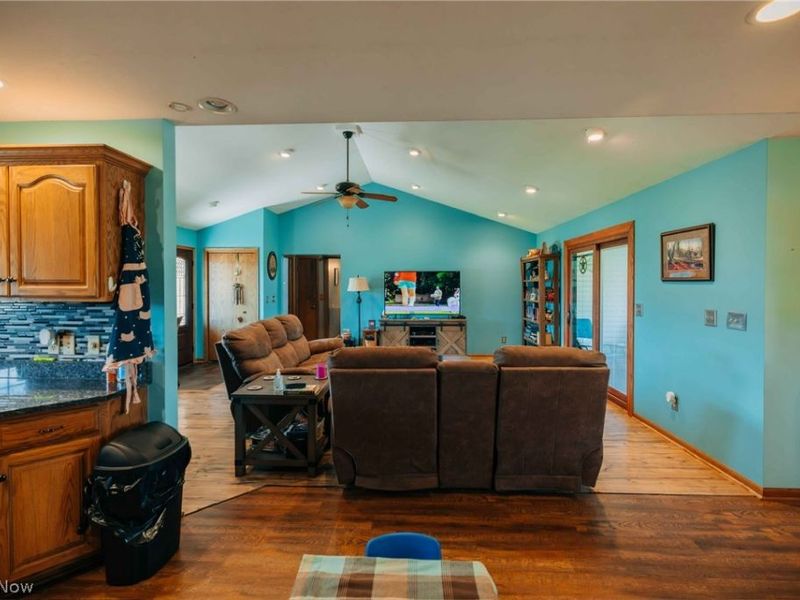 21735 Star Lite Drive , West Lafayette, OH 43845 Photo 6