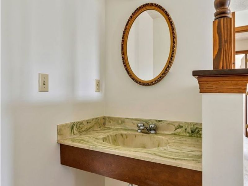 8054 Fox Run Avenue NW, North Canton, OH 44720 Photo 22