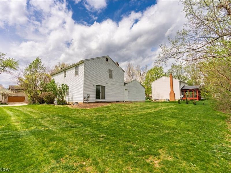 8054 Fox Run Avenue NW, North Canton, OH 44720 Photo 29