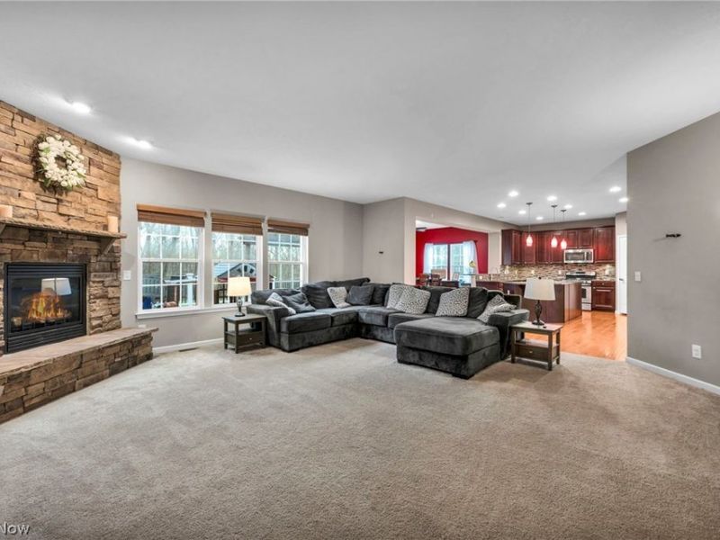 5600 W Longridge Drive , Seven Hills, OH 44131 Photo 16