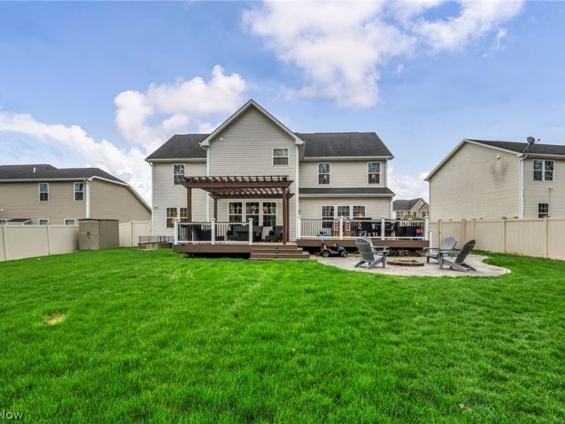 5600 W Longridge Drive , Seven Hills, OH 44131 Photo 41