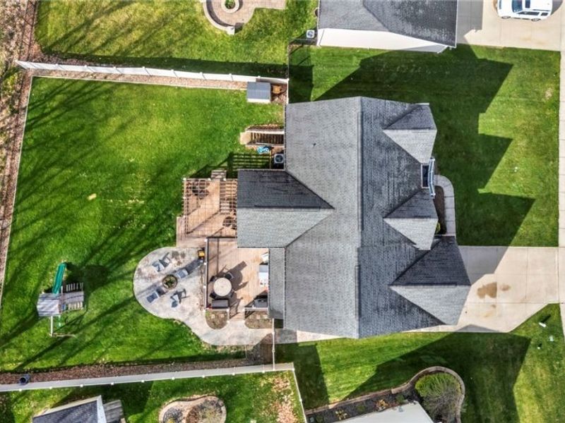 5600 W Longridge Drive , Seven Hills, OH 44131 Photo 46