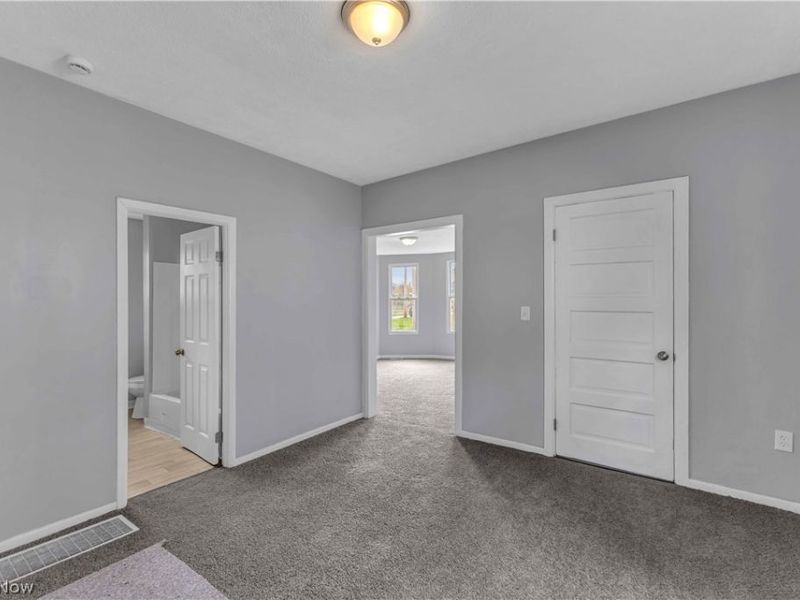 8113 Platt Avenue , Cleveland, OH 44104 Photo 10