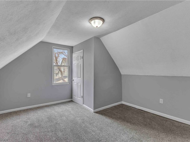 8113 Platt Avenue , Cleveland, OH 44104 Photo 16