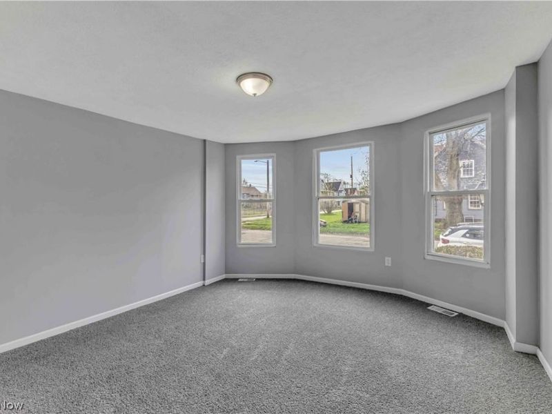 8113 Platt Avenue , Cleveland, OH 44104 Photo 8