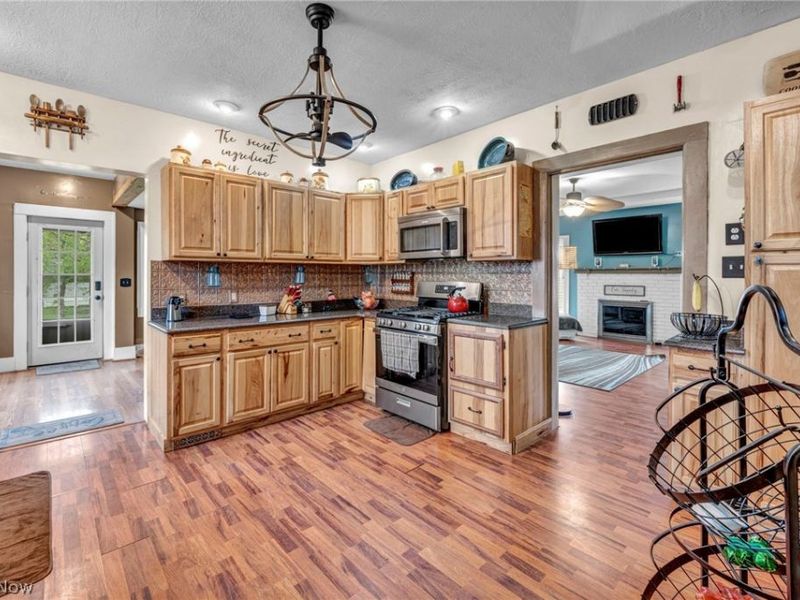 12 South Street , Berlin Heights, OH 44814 Photo 13