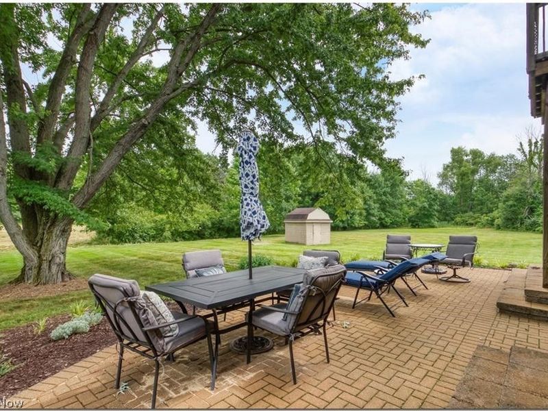 5941 Stow Road , Hudson, OH 44236 Photo 8