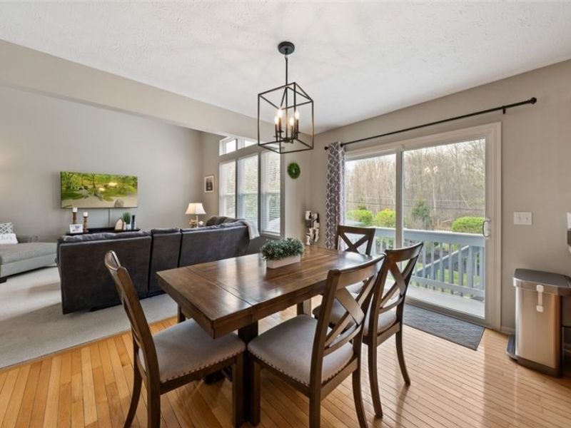 9660 Sunray Dr Drive, Olmsted Township, OH 44138 Photo 16