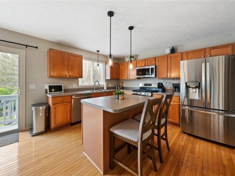 9660 Sunray Dr Drive, Olmsted Township, OH 44138 Photo 21